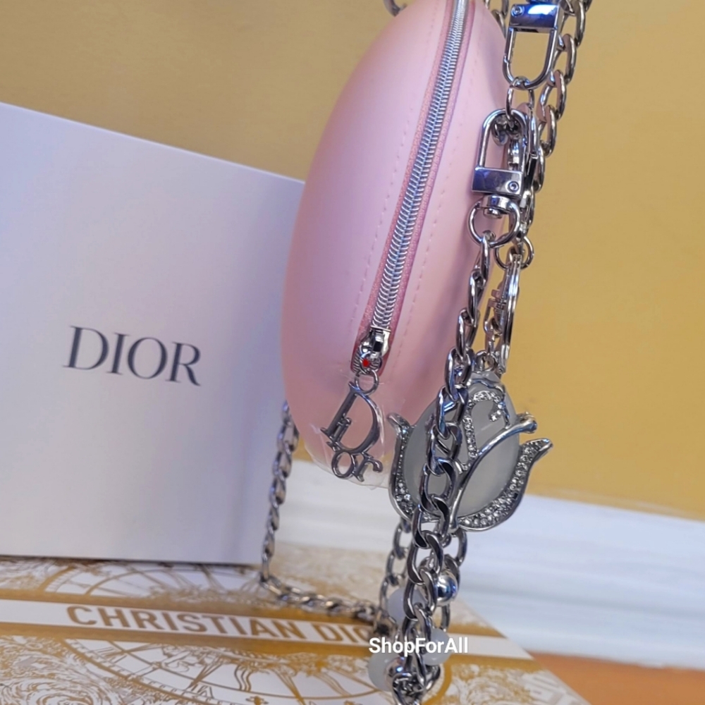 Dior - Picture 5 of 16